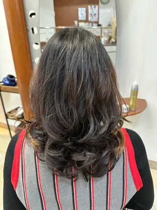 セミロング コテ巻き風パーマ/ 髪質改善/河島恭平のヘアスタイル