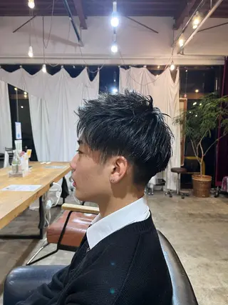ショート メンズ トイ ハルトのヘアスタイル