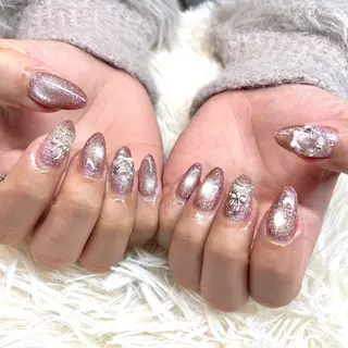 ネイル ＜まつげパーマ・アイブロウ・ヘアメイク 専門店＞Le vail 札幌円山店所属・Le vail Saitoのネイルデザイン