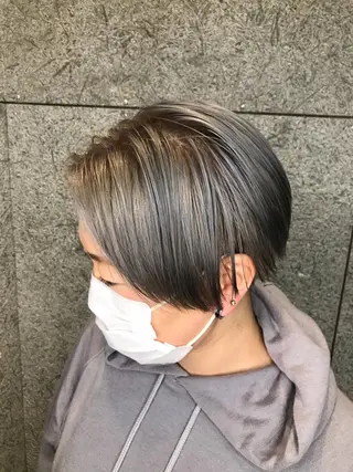 ショート カラー うるツヤハイトーン✨ /西川郁巳のヘアスタイル