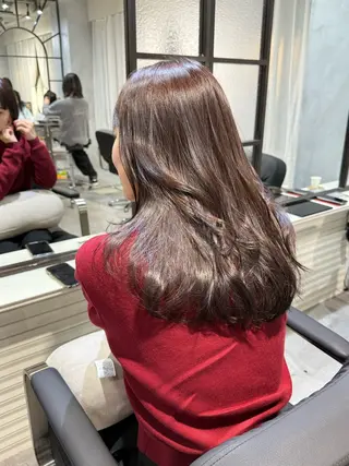 セミロング カラー 【銀座】艶髪/上品な カラー特化/涼/駅近のヘアスタイル