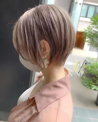 ショート カラー ボブ　ショート 特化 迫田紘史のヘアスタイル