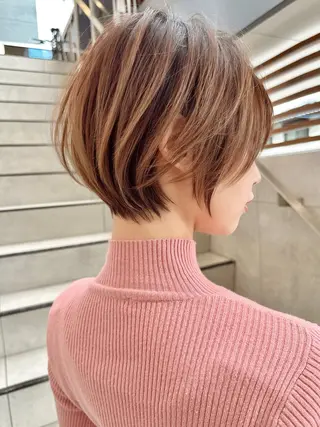 ショート カラー 縮毛矯正✨🫧 レイヤー川村利幸のヘアスタイル
