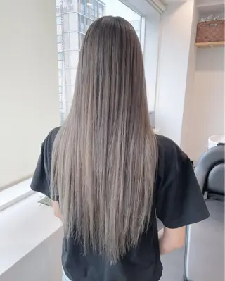 ロング カラー RU RIのヘアスタイル