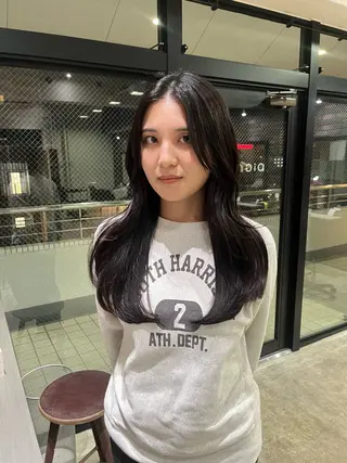 ロング 髪質改善×ブリーチ 無しWカラー🫧天神のヘアスタイル