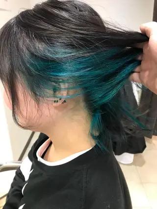 ミディアム カラー 長谷川 誠志のヘアスタイル
