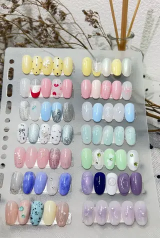 ミディアム Atelier nail salonのネイルデザイン
