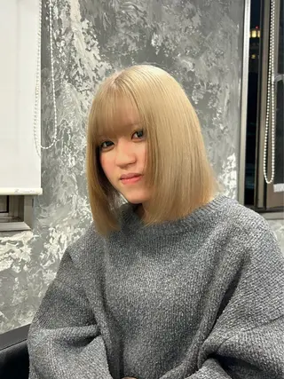 ミディアム カラー 【縮毛矯正ブリーチ】 MANATO🌈のヘアスタイル