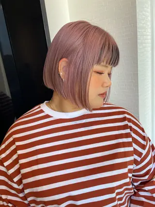 ショート カラー YUI/ ブリーチカラー🌷のヘアスタイル
