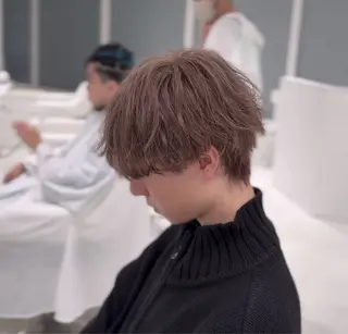 カラー 高島 悠吾のヘアスタイル