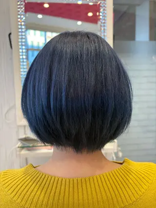 ショート カラー 永倉 はるかのヘアスタイル