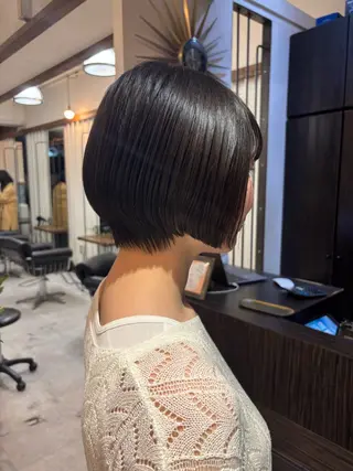 ショート 宇留間 涼香のヘアスタイル