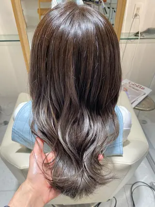 ミディアム カラー 安永 涼のヘアスタイル