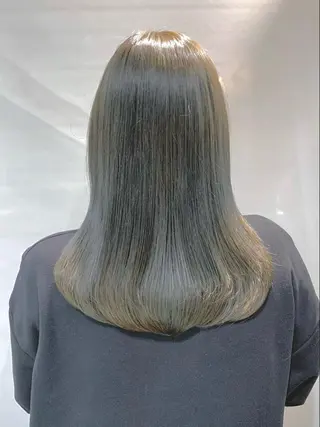 セミロング カラー ヘアアレンジ 柔らか垢抜けｶﾗｰと ｶｯﾄ🫧ASUKAのヘアスタイル