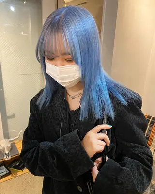 セミロング MIYU💋💖 〈XENA渋谷本店〉のヘアスタイル