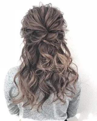 セミロング L'espoir所属・塩谷 樹里のその他イメージ