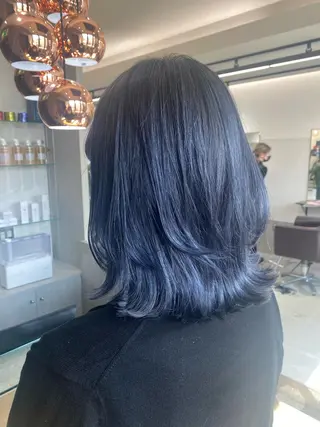 ミディアム カラー jill by gisel＿のヘアスタイル