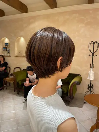 ショート ボブ ホノカのヘアスタイル