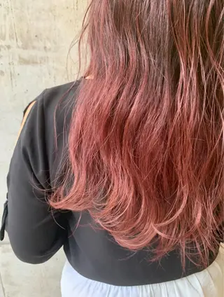 ロング カラー ミルクティーベージュ ブリーチ 店長 清水のヘアスタイル