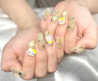 ネイル アヤメネイル 最新チップスカルプのネイルデザイン