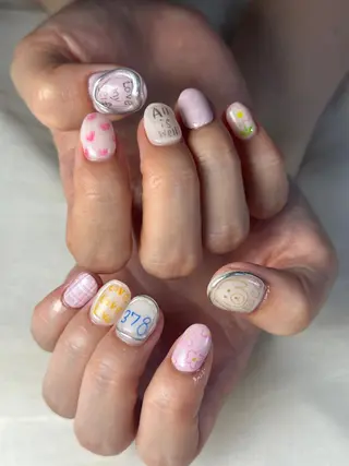 ネイル うにゃねいる🌷 Mayaのネイルデザイン