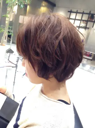 ショート パーマ 片山千晴✨ツヤ髪カラ ー✨レイヤーカット✨のヘアスタイル