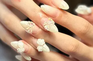 ネイル 新山 聖のネイルデザイン