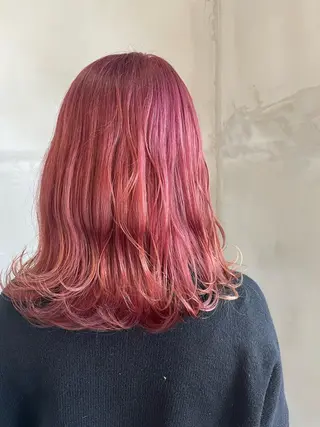 カラー 益 佑夏のヘアスタイル