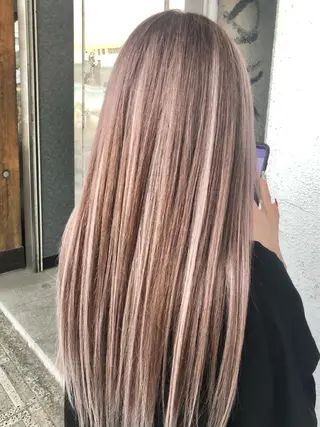 カラー ダブルスキルエクステ /羽エクステ白石宇由のヘアスタイル