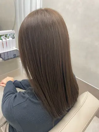 ロング カラー 野口 桃香のヘアスタイル