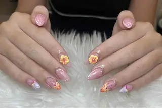 ショート Pio Mielのネイルデザイン