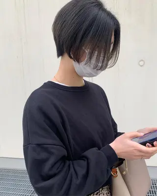 ショート カラー ハイトーン/ショート 村上淳乃🐥のヘアスタイル