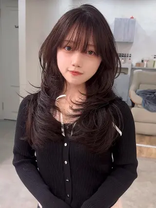 ロング &.TIGRE KUMAMOTOのヘアスタイル