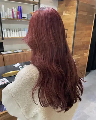 ロング カラー 高梨 菜々のヘアスタイル