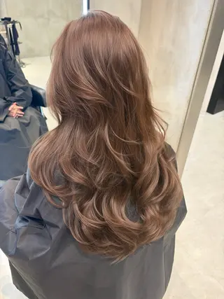 ロング 海野翔吾🇨🇳 ワンホンレイヤーのヘアスタイル