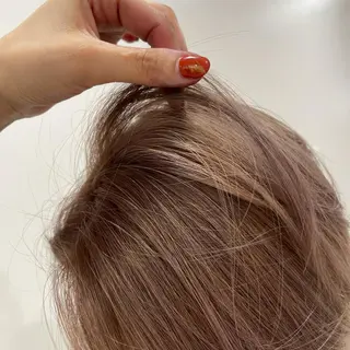 ショート カラー UMEDA FIGAROのヘアスタイル