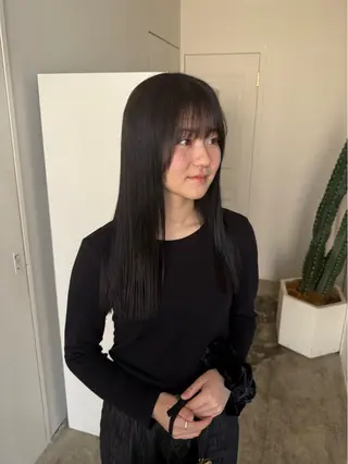 ロング 🟡ひろの/ツヤ カラー/髪質改善🟡のヘアスタイル