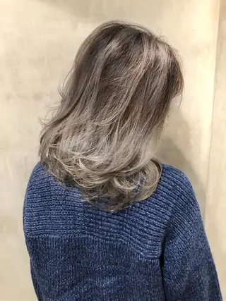 ミディアム カラー 大西 直人のヘアスタイル
