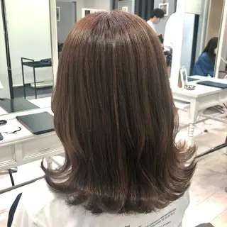ミディアム カラー 村上 佳織のヘアスタイル