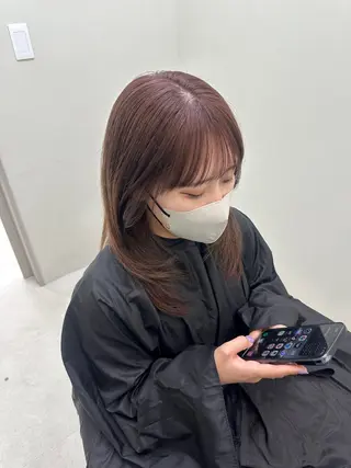 ミディアム カラー Aura所属・丸山 心 / 艶カラーのヘアスタイル