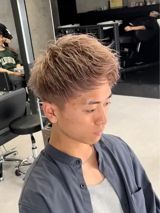 ショート カラー メンズ 【店長】メンズ職人 短髪　ハイトーン🔥のヘアスタイル