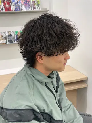 ショート カラー パーマ ヘアアレンジ メンズ 亀井隆汰/メンズ専門 パーマ特化美容師のヘアスタイル