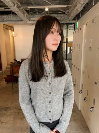 セミロング 🧣misaki 🧣のヘアスタイル