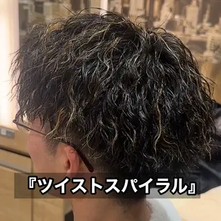 ショート メンズ 髪質改善カラー/艶髪 /レイヤー/新免世翔のヘアスタイル
