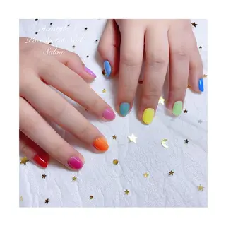 ショート ネイル 👑enen style👑のネイルデザイン