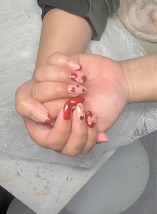 ネイル 河野 春菜のネイルデザイン