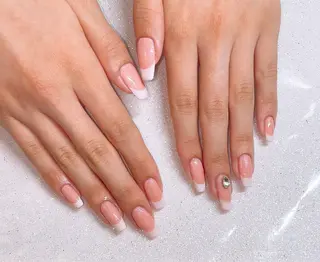 ネイル VIERU 🌈🎀💖のネイルデザイン