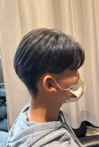 ショート パーマ メンズ 鼎一真ハイトーン/ パーマ/何でも屋さんのヘアスタイル