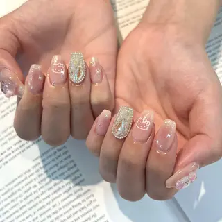 ネイル nailist mana𖤐´-のネイルデザイン