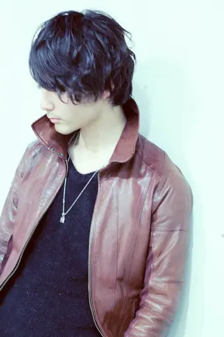 ミディアム パーマ ミドウチ アヤカのヘアスタイル